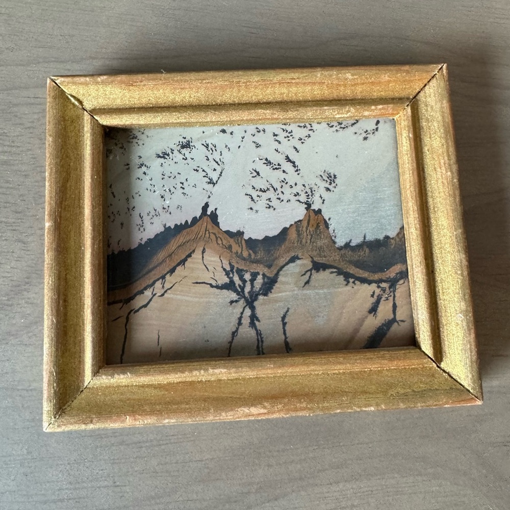 Picture Stones - Picture 2 of 8